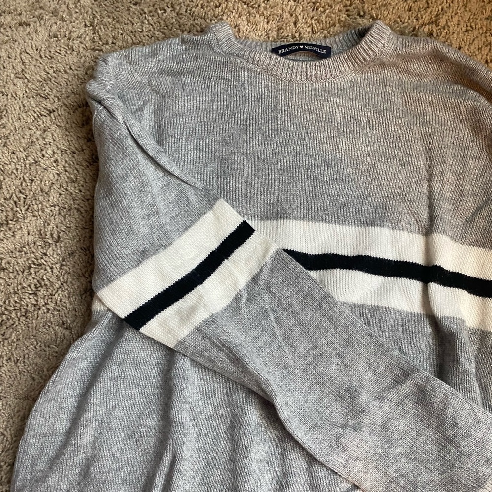 brandy melville sweater